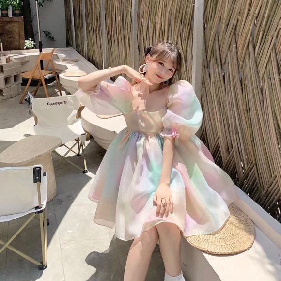 Selkie Dresses & Skirts - NWT Selkie puff dress. Size S